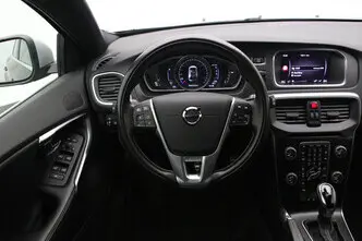 Volvo V40, 2.0, 110 kW, diisel, automaat, esivedu