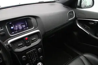 Volvo V40, 2.0, 110 kW, diisel, automaat, esivedu