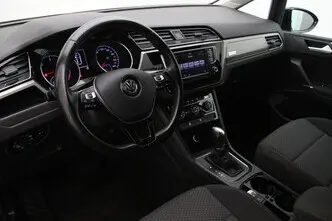 Volkswagen Touran, 1.6, 85 kW, дизель, автомат, передний привод