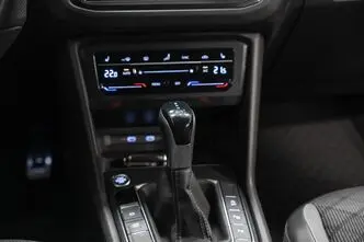 Volkswagen Tiguan, 2.0, 110 kW, бензин, автомат, передний привод