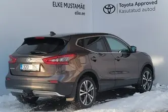 Nissan Qashqai, 1.2, 85 kW, бензин, автомат, передний привод