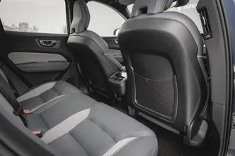 Volvo XC60, 2.0, 184 kW, hübriid b+e, automaat, nelikvedu