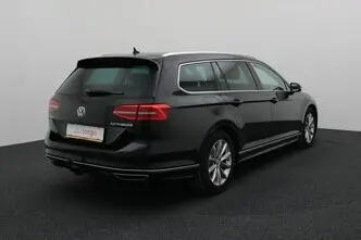 Volkswagen Passat, 2.0, 110 kW, дизель, механическая, передний привод