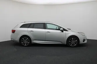 Toyota Avensis, 1.6, 82 kW, дизель, механическая, передний привод