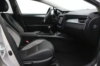 Toyota Avensis, 1.6, 82 kW, дизель, механическая, передний привод