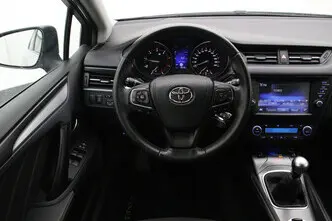 Toyota Avensis, 1.6, 82 kW, дизель, механическая, передний привод