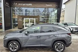 Hyundai Tucson, 1.6, 118 kW, бензин, механическая, передний привод