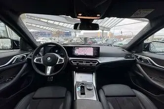 BMW i4, 210 kW, electric, automatic