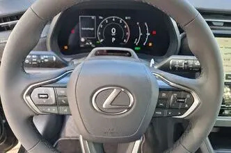 Lexus LBX, 1.5, 100 kW, hybrid p+e, automatic