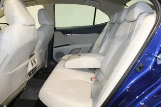 Toyota Camry, 2.5, 131 kW, hübriid b+e, automaat, esivedu