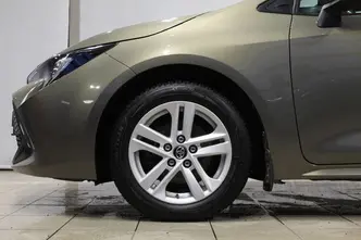 Toyota Corolla, 1.2, 85 kW, bensiin, automaat, esivedu