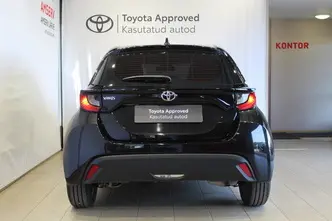 Toyota Yaris, 1.5, 92 kW, petrol, manual, front-wheel drive