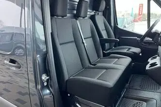 Mercedes-Benz Sprinter, 2.0, 125 kW, diesel, automatic, rear-wheel drive