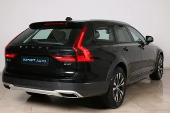 Volvo V90 Cross Country, 2.0, 140 kW, diesel, automatic, four-wheel drive