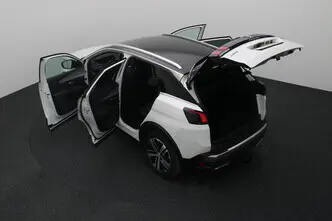 Peugeot 3008, 2.0, 133 kW, дизель, автомат, передний привод