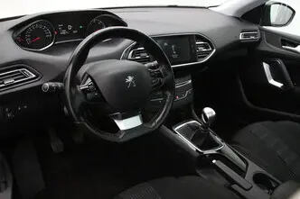 Peugeot 308, 1.6, 88 kW, дизель, механическая, передний привод