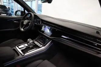 Audi SQ7, 4.0, 373 kW, petrol, automatic, four-wheel drive