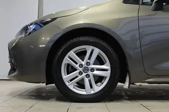 Toyota Corolla, 1.2, 85 kW, bensiin, automaat, esivedu