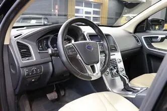 Volvo XC60, 2.0, 180 kW, бензин, автомат, полный привод