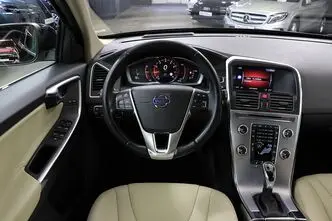 Volvo XC60, 2.0, 180 kW, бензин, автомат, полный привод