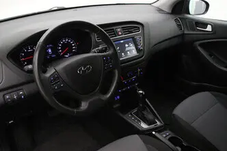 Hyundai i20, 1.0, 74 kW, bensiin, automaat, esivedu