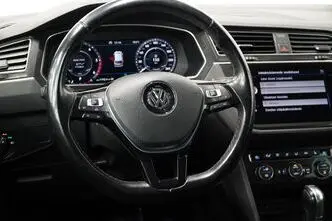 Volkswagen Tiguan, 2.0, 140 kW, дизель, автомат, полный привод