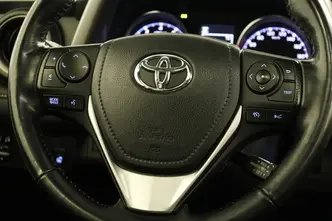 Toyota RAV4, 2.0, 112 kW, бензин, автомат, полный привод