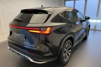 Lexus NX 350h, 2.5, 140 kW, hybrid p+e, automatic, four-wheel drive