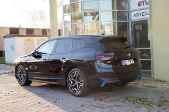 BMW iX, 102 kW, electric, automatic, four-wheel drive