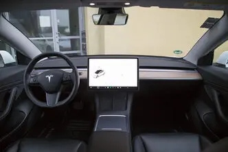 Tesla Model 3, 88 kW, электричество, задний привод