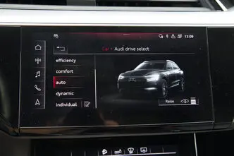 Audi e-tron, 158 kW, elekter, nelikvedu