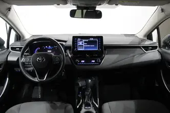 Toyota Corolla, 1.5, 92 kW, bensiin, automaat, esivedu