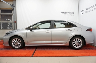 Toyota Corolla, 1.5, 92 kW, bensiin, automaat, esivedu