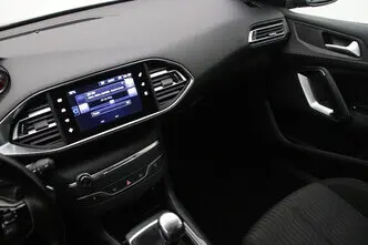 Peugeot 308, 1.6, 88 kW, дизель, механическая, передний привод