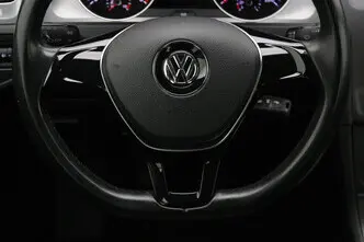 Volkswagen Golf, 1.2, 63 kW, бензин, механическая, передний привод