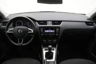 Škoda Octavia, 1.2, 81 kW, bensiin, manuaal, esivedu