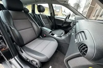 Mercedes-Benz C 220, 2.1, 110 kW, diisel, automaat, tagavedu