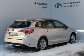 Toyota Corolla, 2.0, 112 kW, гибрид б+э, автомат, передний привод