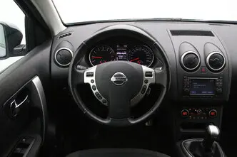 Nissan Qashqai, 1.6, 86 kW, бензин, механическая, передний привод