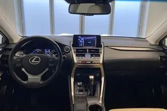 Lexus NX 300h, 2.5, 114 kW, hübriid b+e, automaat, nelikvedu