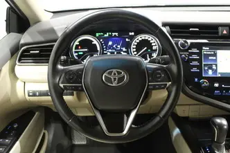 Toyota Camry, 2.5, 131 kW, hübriid, automaat, esivedu