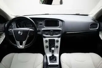 Volvo V40, 2.0, 130 kW, diisel, automaat, esivedu