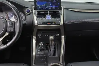 Lexus NX 300h, 2.5, 114 kW, hübriid b+e, automaat, nelikvedu