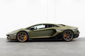 Lamborghini Aventador, 6.5, 574 kW, bensiin, automaat, nelikvedu