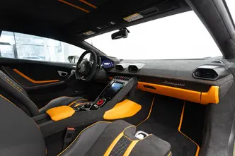 Lamborghini Huracán, 5.2, 470 kW, bensiin, automaat, tagavedu