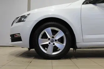 Škoda Octavia, 1.5, 96 kW, cng, automaat, esivedu