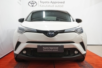 Toyota C-HR, 1.8, 72 kW, гибрид б+э, автомат, передний привод