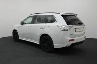 Mitsubishi Outlander, 2.0, 89 kW, pistikhübriid, automaat, nelikvedu