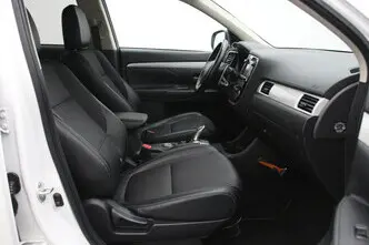 Mitsubishi Outlander, 2.0, 89 kW, pistikhübriid, automaat, nelikvedu