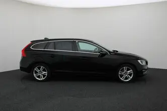 Volvo V60, 2.4, 162 kW, pistikhübriid, automaat, nelikvedu